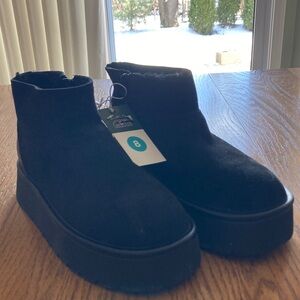 Wild Fable Black Platform Boots